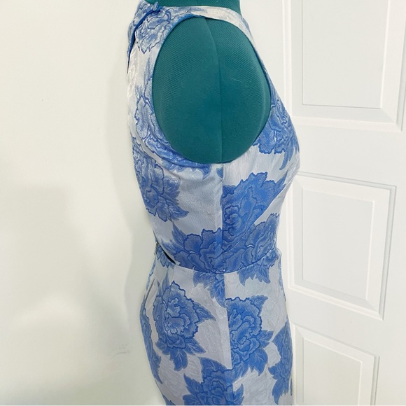 Modcloth Jacquard Floral Dress - Picture 11 of 16